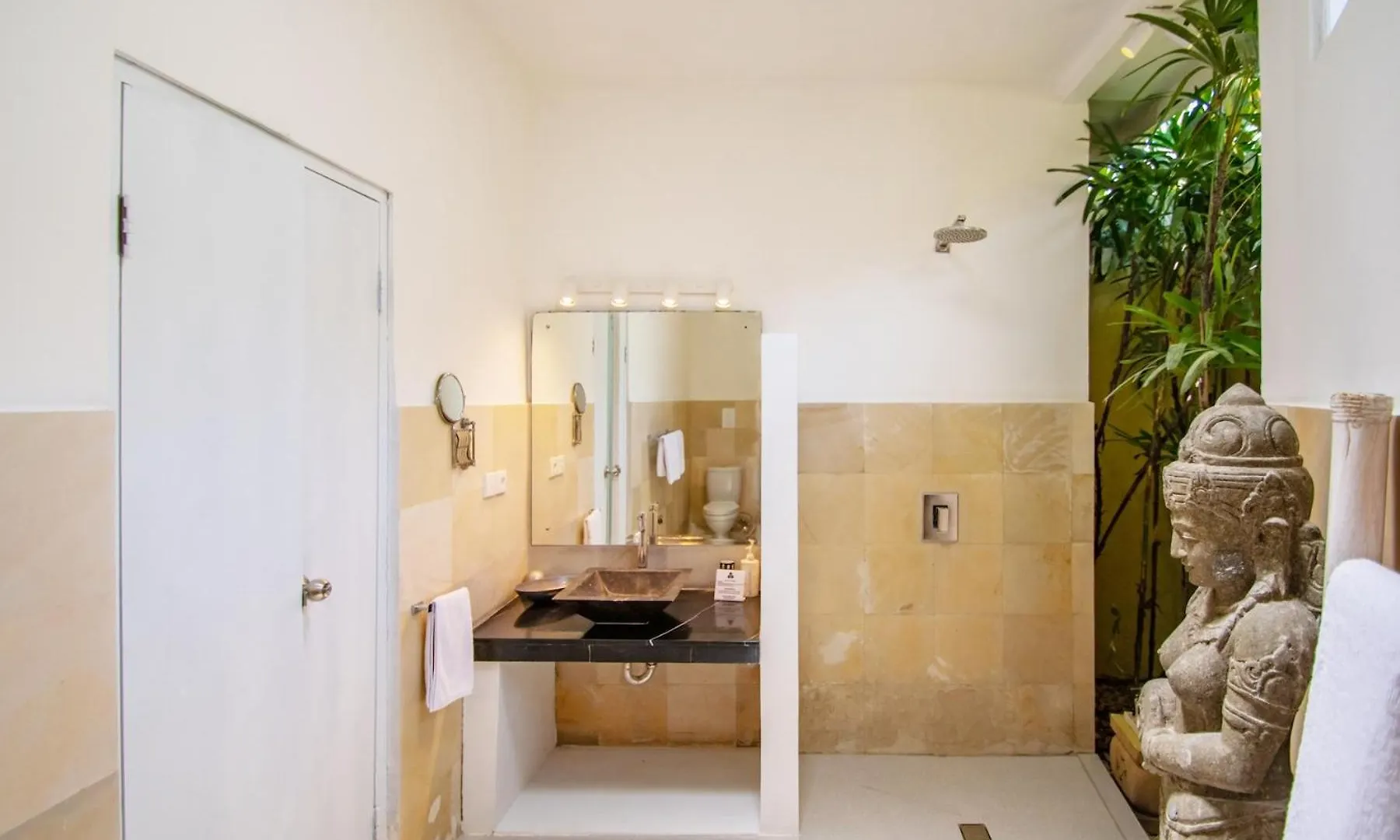 Villa Sitara, Sitara Villa Group Seminyak