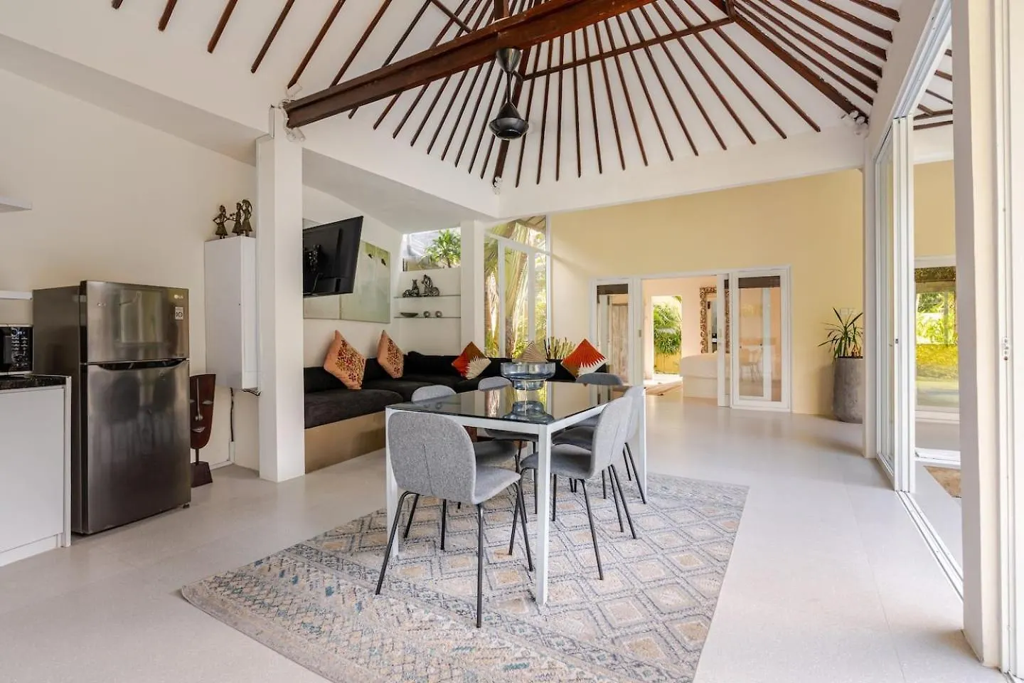 Villa Sitara, Sitara Villa Group Seminyak