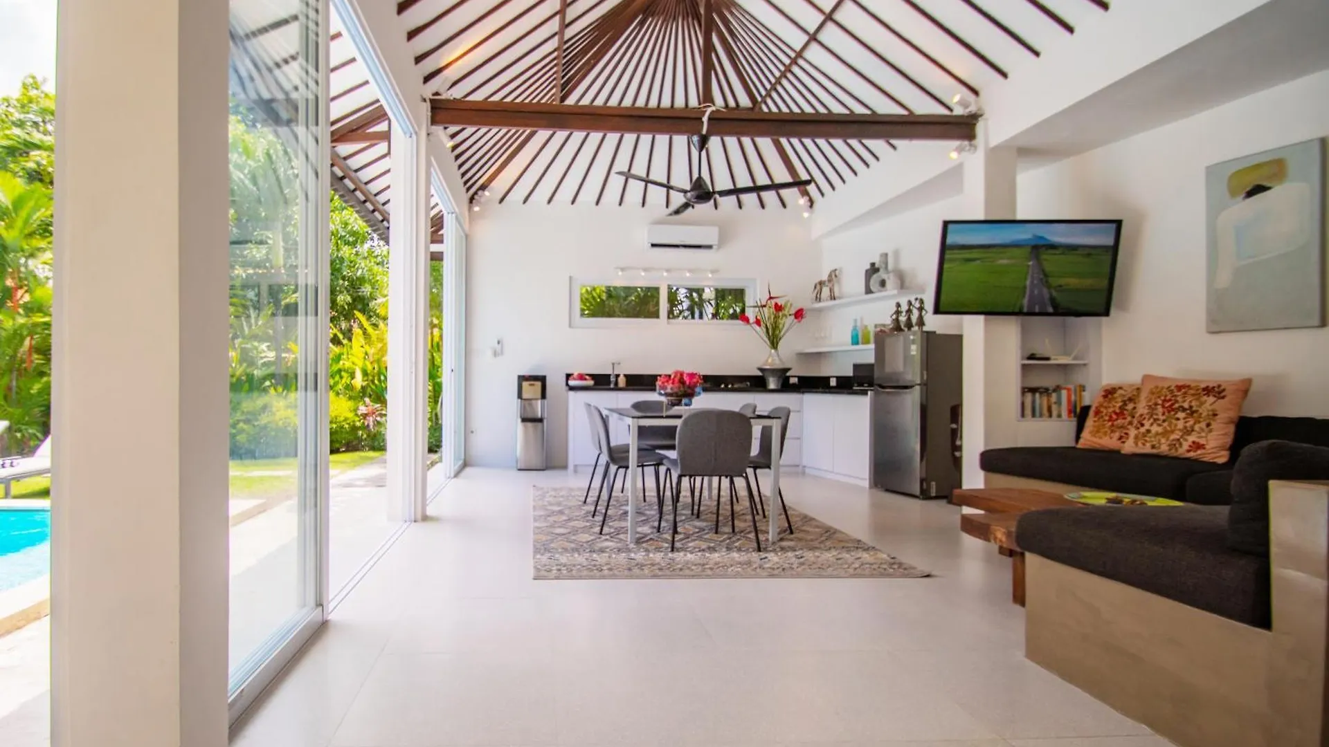 Villa Sitara, Sitara Villa Group Seminyak