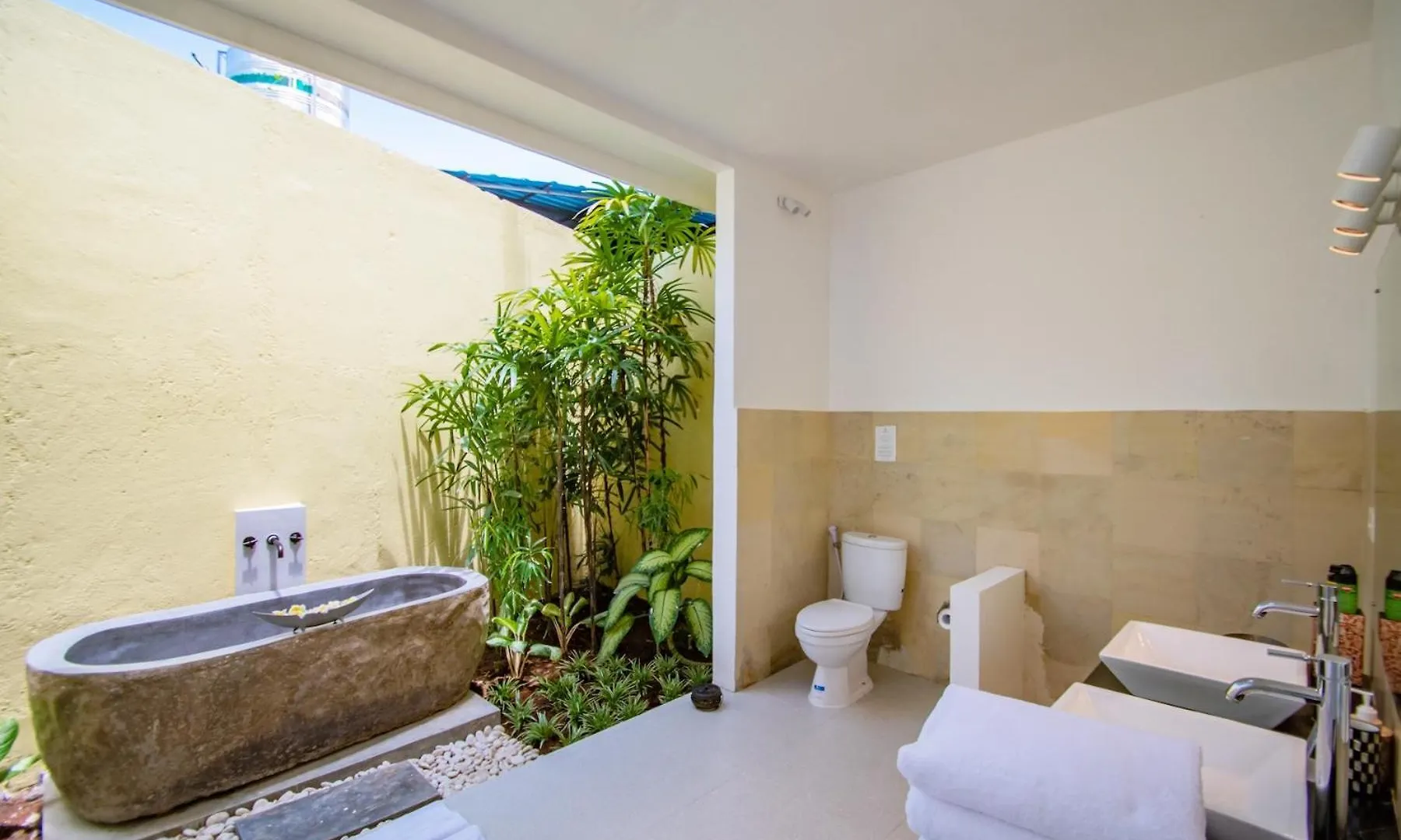 Villa Sitara, Sitara Villa Group Seminyak  0*, Seminyak (Bali) Indonesia